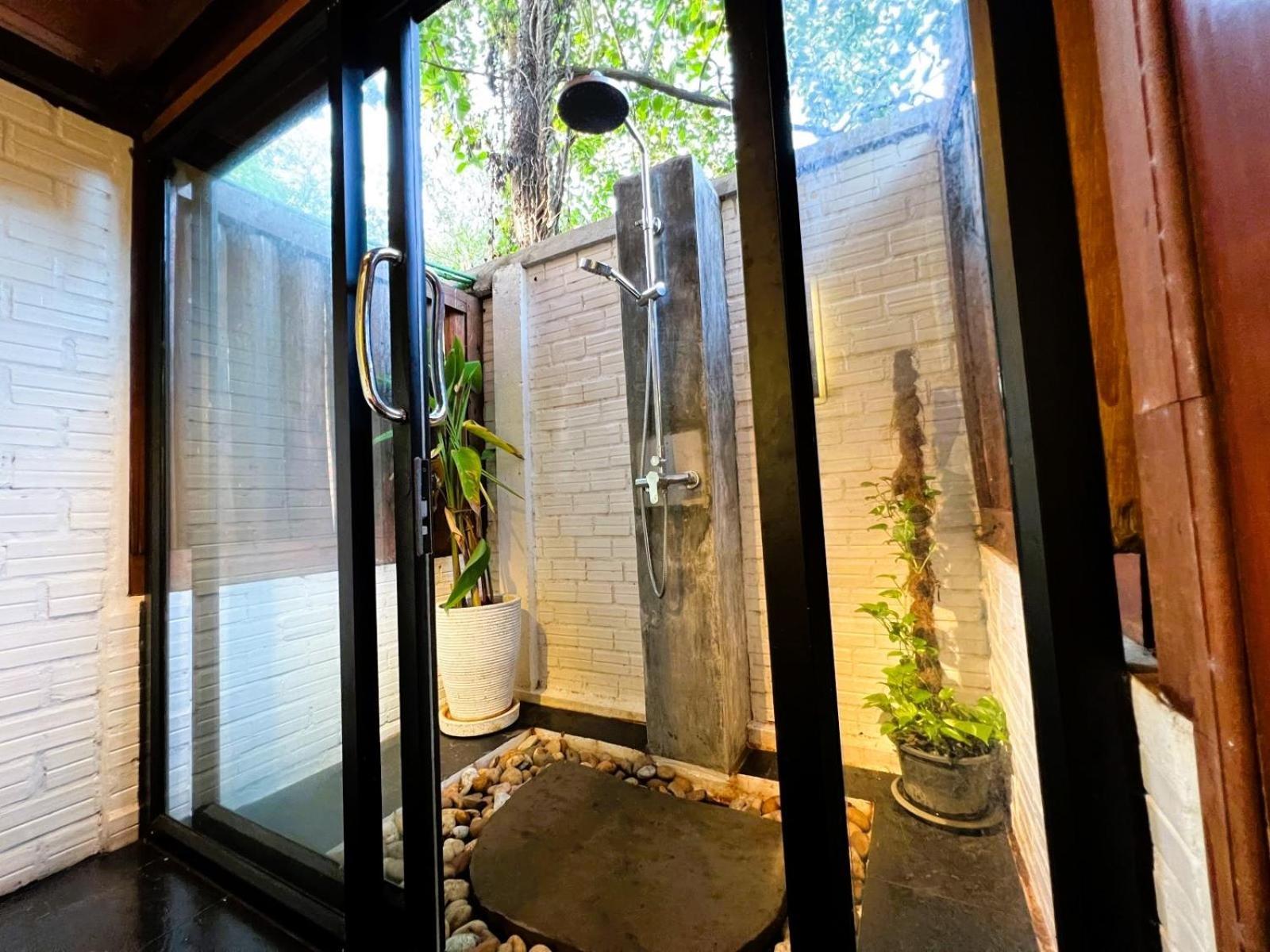 The Little Vegan Homestay Phumi Banteay Srei Экстерьер фото